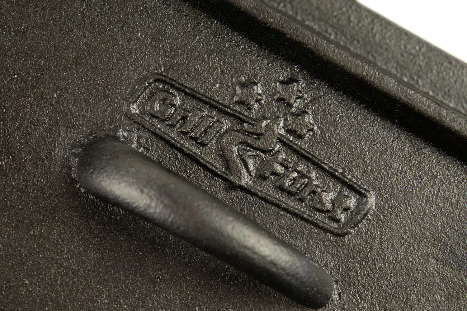 Grillfürst Dutch Oven Set BBQ Kastenform BK4 Aus Gusseisen - X-DEAL Inkl. Tragetasche / Aufbewahrungstasche, Gusseisen Pflege Und Deckelheber 14 Grillfürst Dutch Oven Set BBQ Kastenform BK4 Aus Gusseisen - X-DEAL Inkl. Tragetasche / Aufbewahrungstasche, Gusseisen Pflege Und Deckelheber – Bild 14