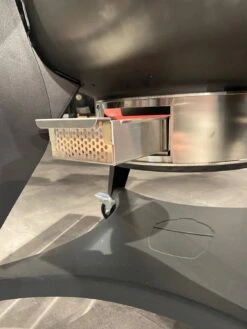 Kamado Joe Holzkohle Kugelgrill Kettle Joe - X-DEAL Inkl. Abdeckhaube -Outdoor-Grillladen 22436 Kamado Joe Kettle Joe Ascheschubla 16 1615991195