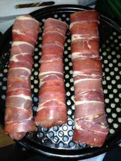 Outdoorchef Pizzablech / Backblech Ø 40cm, Emailliert -Outdoor-Grillladen 68 Grillfrst Grillseminar Schweinelende