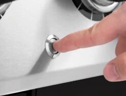 Broil King Regal 490 Black - Modell 2021 -Outdoor-Grillladen 957283 7 REGAL XL PRO FEATURE 03