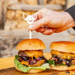 Fennek Burgerspieße 6er Set -Outdoor-Grillladen Fennek Burgerspiesse Set Logo Burger