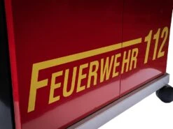 Grillfürst G510G 5-Brenner Gasgrill Mit Hochtemperaturbrenner Und Gusseisen Rosten - Feuerwehr Edition -Outdoor-Grillladen G510G FW Feuerwehrgrill Foto freigestellt 30