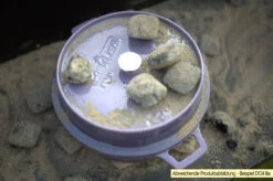 Grillfürst Emaillierter Dutch Oven Ohne Füsse DO4 - Blau 8 Grillfürst Emaillierter Dutch Oven Ohne Füsse DO4 - Blau -Outdoor-Grillladen Grillfuerst Dutch Oven farbig Beispiel DO4 lila Briketts