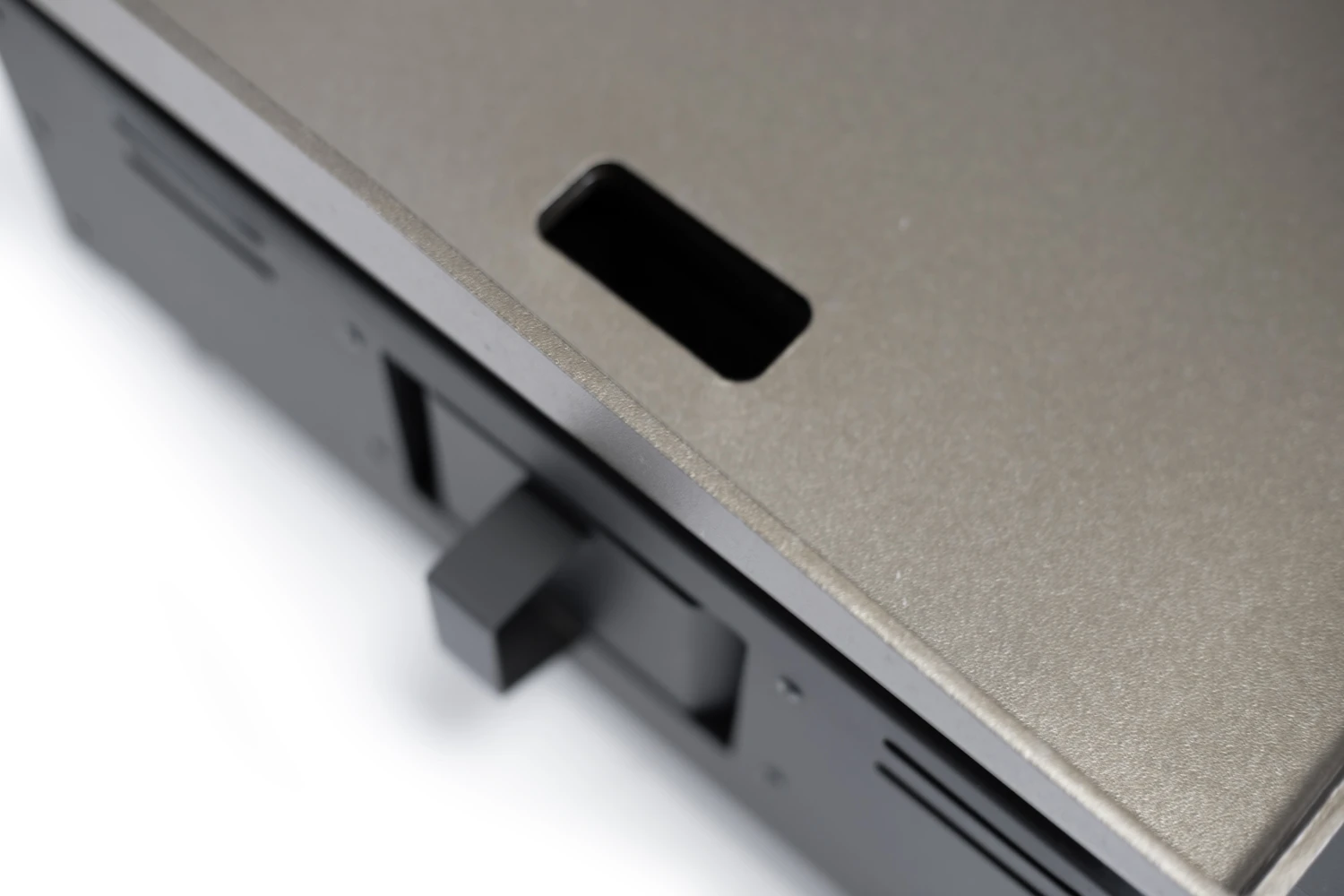 Grillfürst Plancha Grill - 2 Brenner Mit Insgesamt 7 KW Und Edelstahl Plancha - Inkl. 2 Stk. Plancha Spatel Und Grillzange 6 Grillfürst Plancha Grill - 2 Brenner Mit Insgesamt 7 KW Und Edelstahl Plancha - Inkl. 2 Stk. Plancha Spatel Und Grillzange – Bild 6