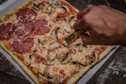 Grillfürst Pizzastein Eckig 40 X 30 Cm Mit Pizzablech -Outdoor-Grillladen Grillfuerst Pizza Blech eckig