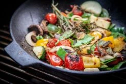 Grillfürst Gusseisen Wok Mit 2 Griffen Ø 30 Cm -Outdoor-Grillladen Grillfuerst Wok gusseisen