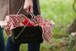 Knister Grill Small - Holzkohle Kompaktgrill -Outdoor-Grillladen Knister Gril Small Tragekorb