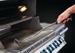 Napoleon Grillbürste Mit Edelstahlborsten Und Schaber -Outdoor-Grillladen Napoleon Napoleon 62054 ss cleaningbrushwscr 3