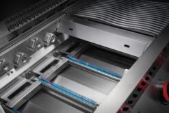 Napoleon Outdoor Küche Oasis Compact 105 Mit BIG32 Einbaugrill Und Einbau Sizzle Zone - Inkl. Arbeitsplatte Aus Feinsteinzeug -Outdoor-Grillladen Napoleon Oasis Compact BIG32 Brennerraum Edelstahl