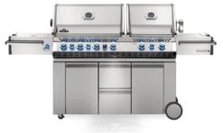 Napoleon Prestige Pro 825-3 Edelstahl Gasgrill Inkl. Drehspieß Und Bodenbeleuchtung - Modell 2023 - SMART Deal Inkl. Grillfürst Grill Control Mit Companion Device Und Einstichthermometer