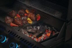 Napoleon Holz Räucherchunks Brandy-Eiche, 1,5kg 5 Napoleon Holz Räucherchunks Brandy-Eiche, 1,5kg -Outdoor-Grillladen Napoleon Raeucherchunks Brandy Eiche Holzkohlegrill