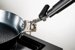 Outdoorchef Carbonstahl Pfanne Ø 24 Cm -Outdoor-Grillladen Outdoorchef Carbonstahl Pfanne Griff abnehmen 1