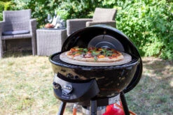 Outdoorchef Gas Kugelgrill Chelsea 420 G Pizzaofen - Pizza Chef Inkl. Grillfürst Pizzastein, Pizzaheber Und Pizzaschneider -Outdoor-Grillladen Outdoorchef Gas Kugelgrill Chelsea 420 G Pizza Chef Set 1