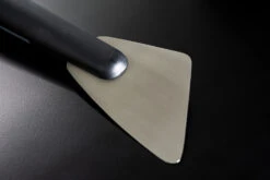 Outdoorchef Trichter Reinigungsset Für EASY FLIP Trichter -Outdoor-Grillladen Outdoorchef Trichter Schaber Detail Klinge 1