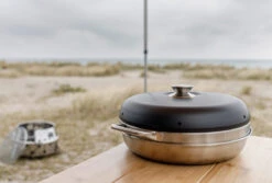 Petromax Camping Backofen -Outdoor-Grillladen Petromax Camping Backofen Lifestyle02