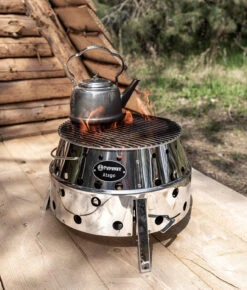 Petromax Teekessel Tk1 (1,5 Liter) -Outdoor-Grillladen Petromax Edelstahl Teekessel 1500ml Lifestyle02