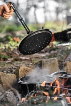 Petromax Gusseiserne Kasserolle Mit Deckel Kr2 -Outdoor-Grillladen Petromax Kasserolle Deckel Noppen kr2 kr1 1