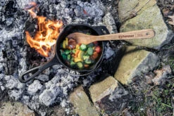 Petromax Gusseiserne Kasserolle Mit Deckel Kr1 -Outdoor-Grillladen Petromax Kasserolle Gemuese zubereiten kr1