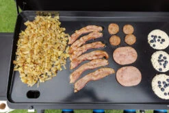 Pit Boss Plancha Grill Ultimate Plancha 4-Brenner - Mit Untergestell -Outdoor-Grillladen Pit Boss Planchagrill 4 Brenner Fruehstueck zubereiten