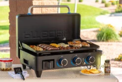 Pit Boss Plancha Grill Ultimate Plancha 3-Brenner - Mit Untergestell -Outdoor-Grillladen Pit Boss Planchagrill Ultimate 3 Brenner Tischgrill 1