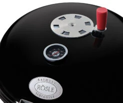 Rösle Holzkohlegrill Kugelgrill No.1 F50 Sport - FC Bayern Edition -Outdoor-Grillladen Roesle Holzkohle Kugelgrill Sport F50 FC Bayern Detail Deckel 1