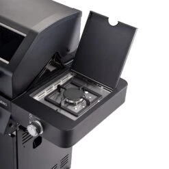 Rösle Gasgrill Videro G4-S Vario+ Nero Schwarz - Modell 2023 - X-DEAL Inkl. Abdeckhaube Und Grillplatte 23 Rösle Gasgrill Videro G4-S Vario+ Nero Schwarz - Modell 2023 - X-DEAL Inkl. Abdeckhaube Und Grillplatte -Outdoor-Grillladen Roesle Videro G4 S Vario NERO matt schwarz Seitenkocher