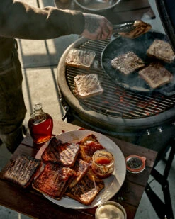 The Bastard Keramikgrill Classic Large - Complete - Schwarz Glänzend - Modell 2023 -Outdoor-Grillladen The Bastard Large Keramikgrill Complete