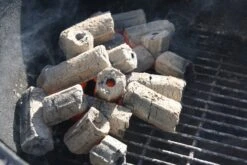 Greek Fire Holzkohlebriketts - 1 Palette = 720kg -Outdoor-Grillladen greek fire briketts kugelgrill 2