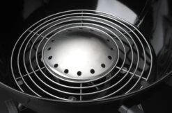 Napoleon Holzkohlegrill Kugelgrill Ø 57cm Mit Gussrost Und Deckelscharnier PRO22K-LEG -Outdoor-Grillladen napoleon hitzedeflektor PRO22K LEG 2