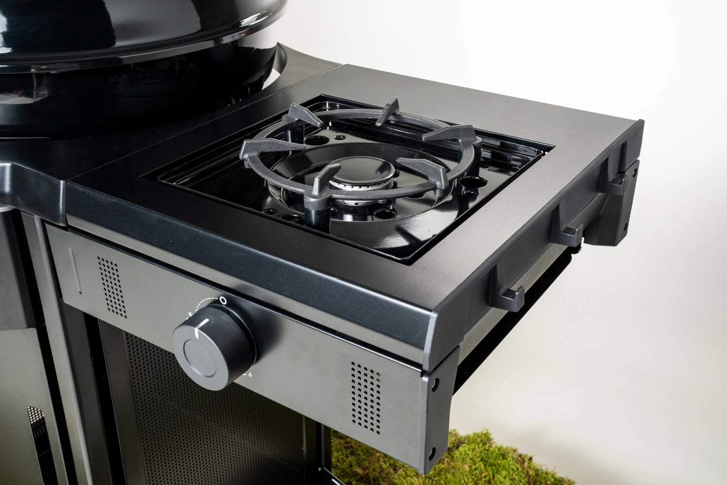 Outdoorchef Gas Kugelgrill Davos 570G Pro Mit Cooking Zone (Seitenkocher) & Abdeckhaube 10 Outdoorchef Gas Kugelgrill Davos 570G Pro Mit Cooking Zone (Seitenkocher) & Abdeckhaube – Bild 10