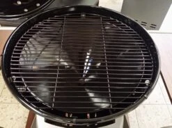 Outdoorchef Gas Kugelgrill Montreux 570 G -Outdoor-Grillladen outdoorchef montreux 570 grillrost 18 127 99