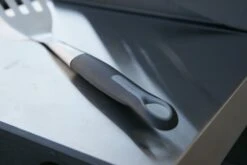 Outdoorchef Grillwender -Outdoor-Grillladen outdoorchef wender griff 14 112 56